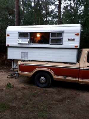 Alaskan Pop top (Hydraulic) camper.jpeg