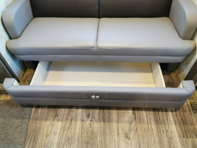 Screen Shot 2019-12-05 at 19.51.49.png