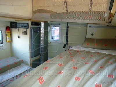 b7045bb8-04bd-4b9a-a399-f9cc85f79ad4.jpg