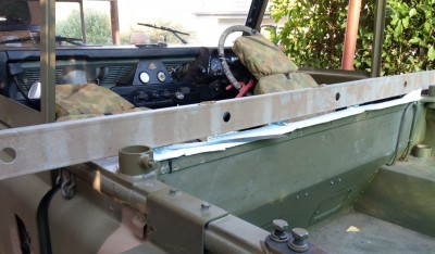 truck-cab-panel-to-tub-bulkhead-level-brackets-job-b.jpg