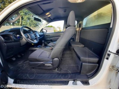 1145959880_350939_4_f98f20ea18587d13490a5b394a78d65cbe0f2ab9_w_ouestfranceauto_.jpeg