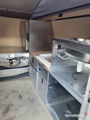 self-build-camper-on-pickup-truck-kamper-na-rok-produkcji-2021-poznan-559068322.jpg