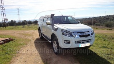 Isuzu-02.JPG