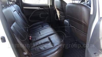 Isuzu-15.JPG